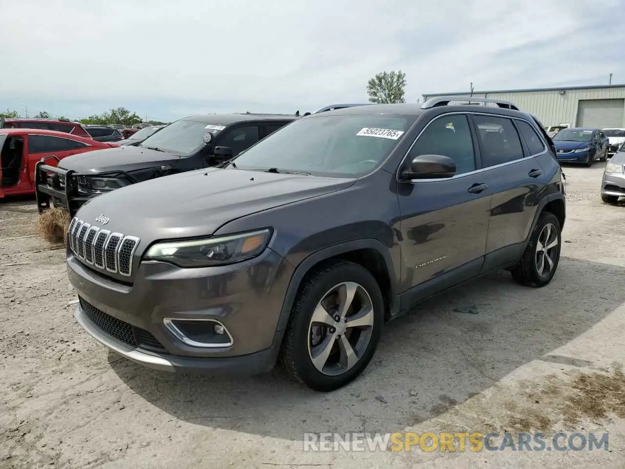 1 Photograph of a damaged car 1C4PJLDB6KD300369 JEEP GRAND CHER 2019