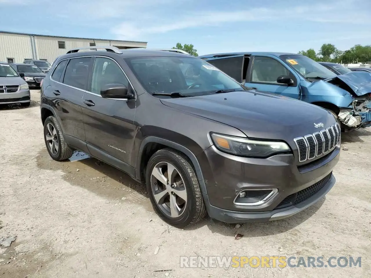 4 Photograph of a damaged car 1C4PJLDB6KD300369 JEEP GRAND CHER 2019