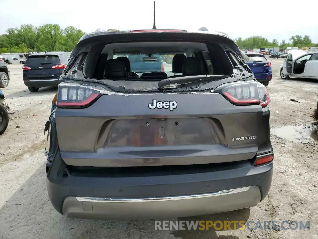 6 Photograph of a damaged car 1C4PJLDB6KD300369 JEEP GRAND CHER 2019