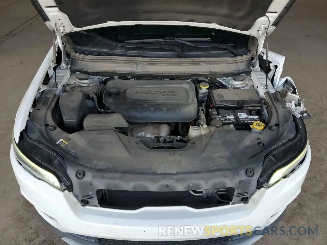 11 Photograph of a damaged car 1C4PJLDB7KD300607 JEEP GRAND CHER 2019