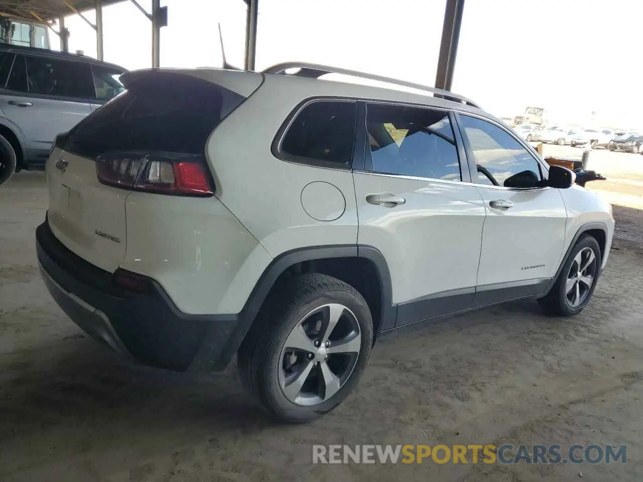 3 Photograph of a damaged car 1C4PJLDB7KD300607 JEEP GRAND CHER 2019
