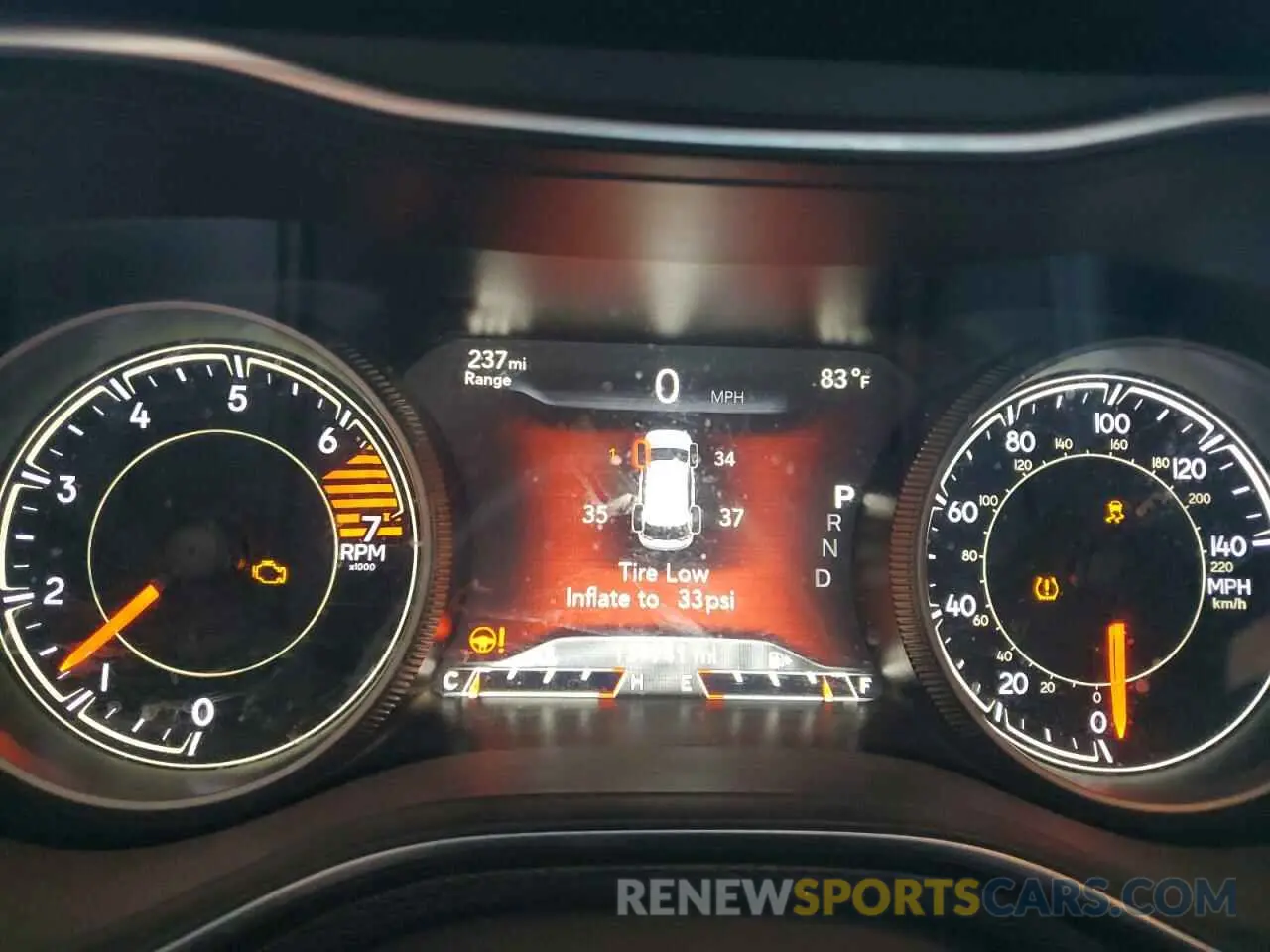 9 Photograph of a damaged car 1C4PJLDB7KD300607 JEEP GRAND CHER 2019