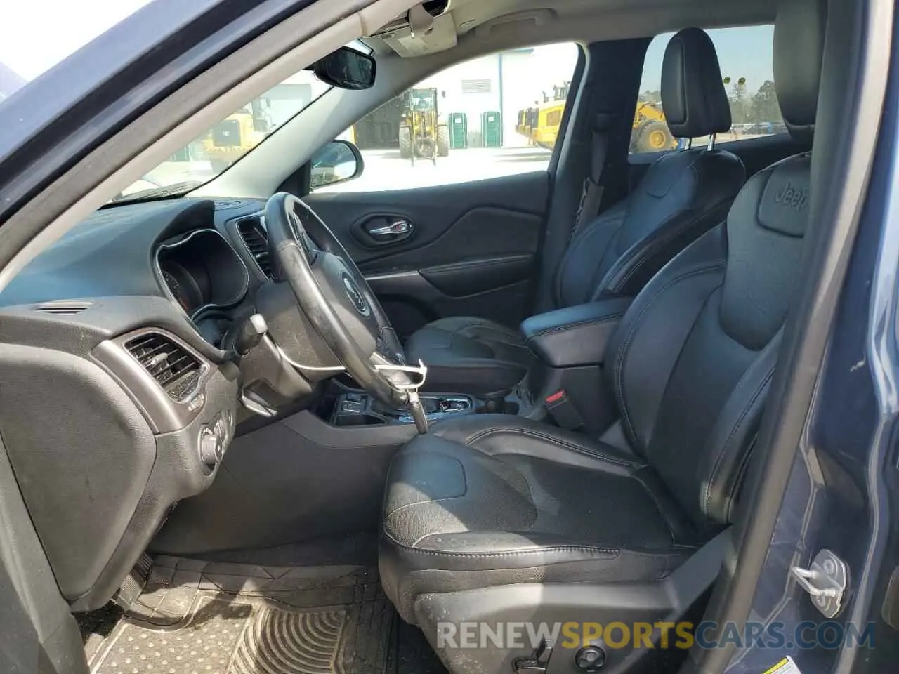 7 Photograph of a damaged car 1C4PJLDB7KD366154 JEEP GRAND CHER 2019