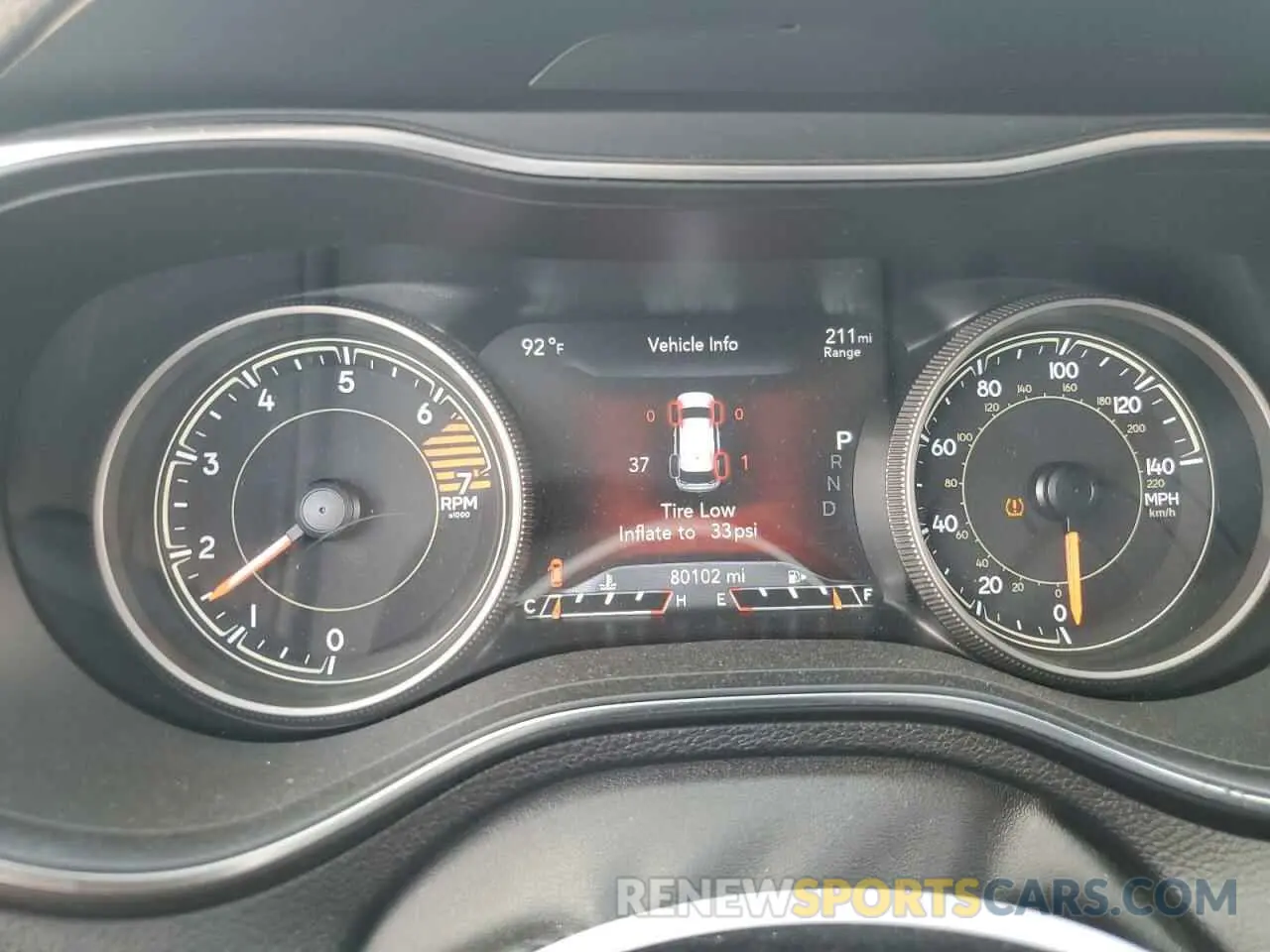 9 Photograph of a damaged car 1C4PJLDB7KD438616 JEEP GRAND CHER 2019