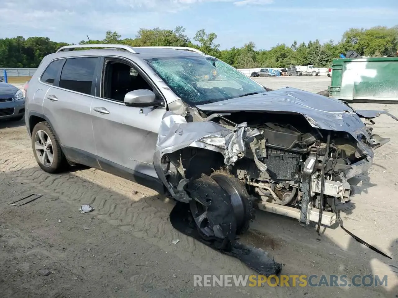 4 Photograph of a damaged car 1C4PJLDB8KD348018 JEEP GRAND CHER 2019