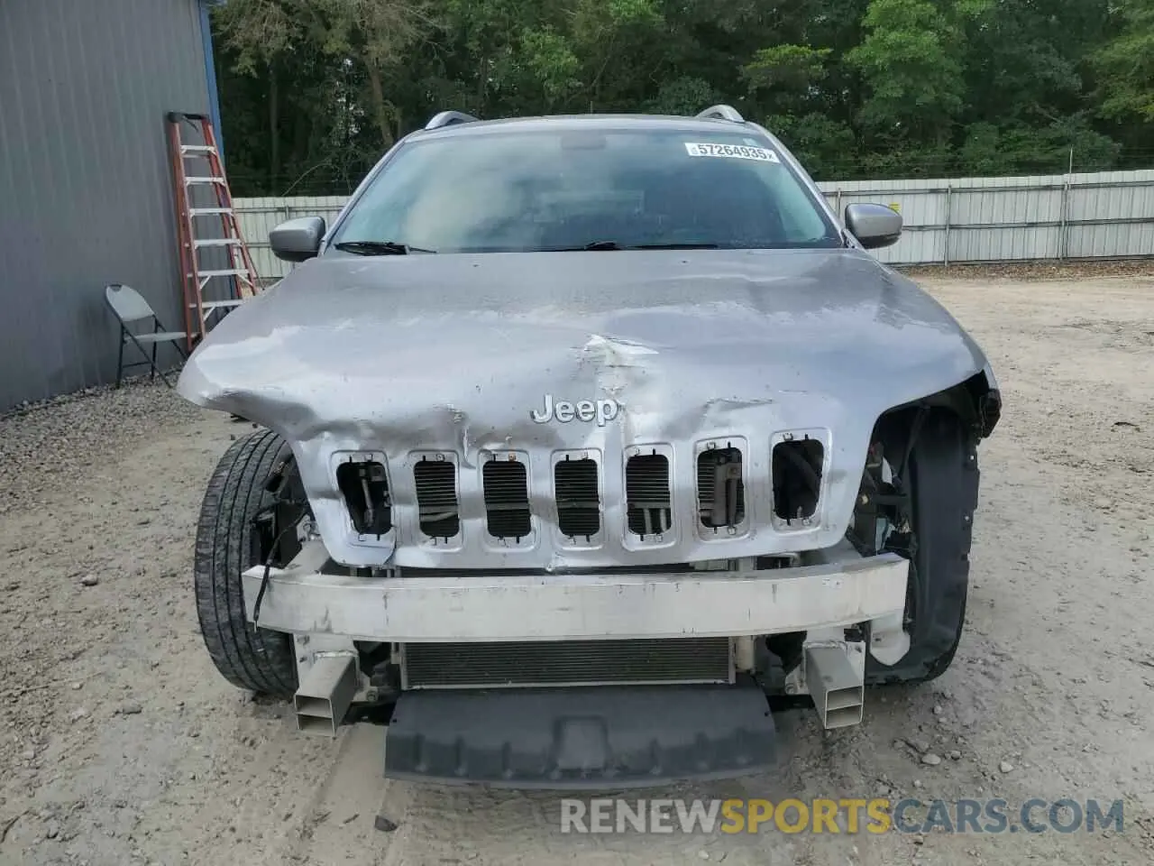 5 Photograph of a damaged car 1C4PJLDB9KD185010 JEEP GRAND CHER 2019