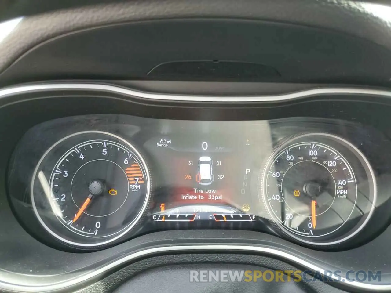 9 Photograph of a damaged car 1C4PJLDB9KD185010 JEEP GRAND CHER 2019