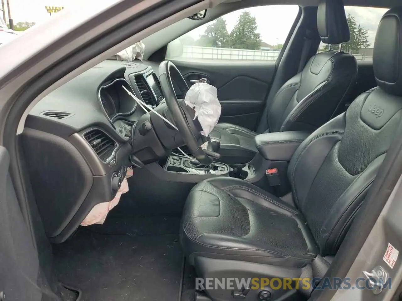 7 Photograph of a damaged car 1C4PJLDBXKD302576 JEEP GRAND CHER 2019