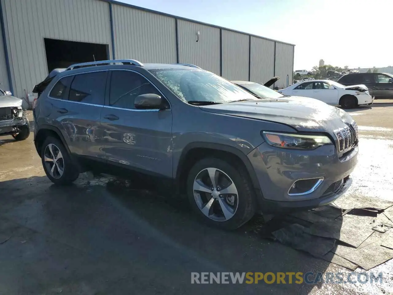 4 Photograph of a damaged car 1C4PJLDBXKD428209 JEEP GRAND CHER 2019