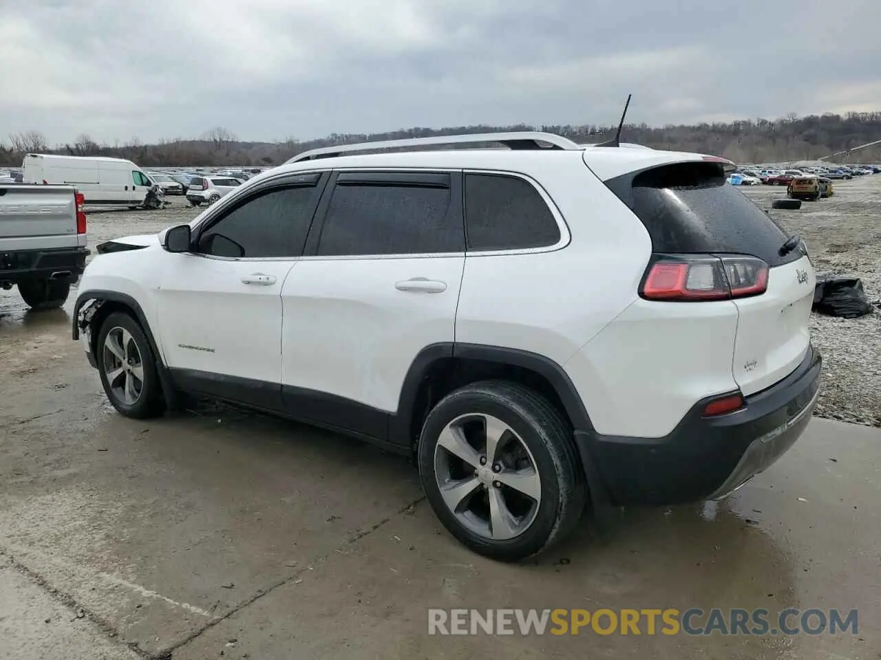 2 Photograph of a damaged car 1C4PJLDX2KD263106 JEEP GRAND CHER 2019
