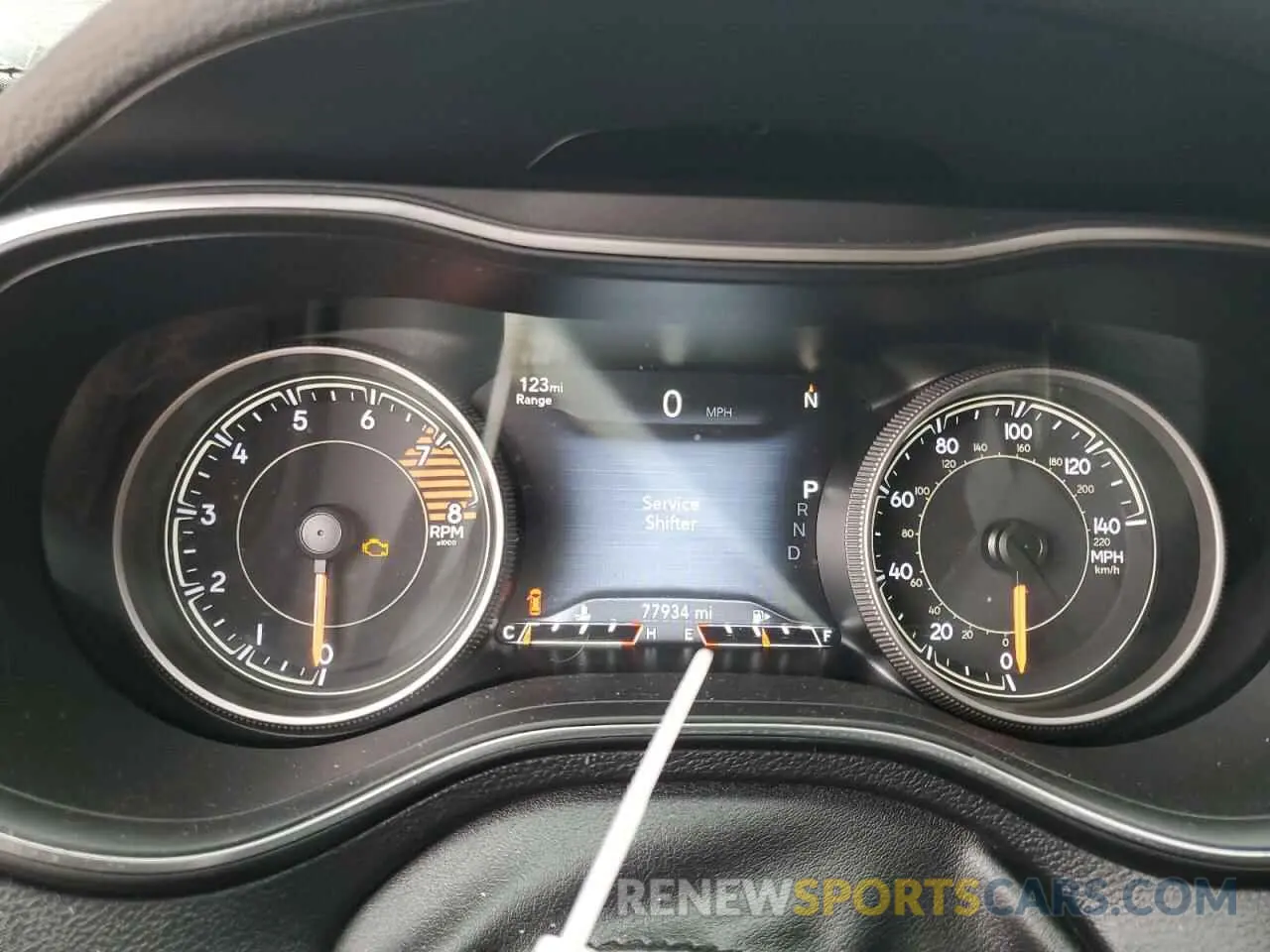 9 Photograph of a damaged car 1C4PJLDX2KD263106 JEEP GRAND CHER 2019