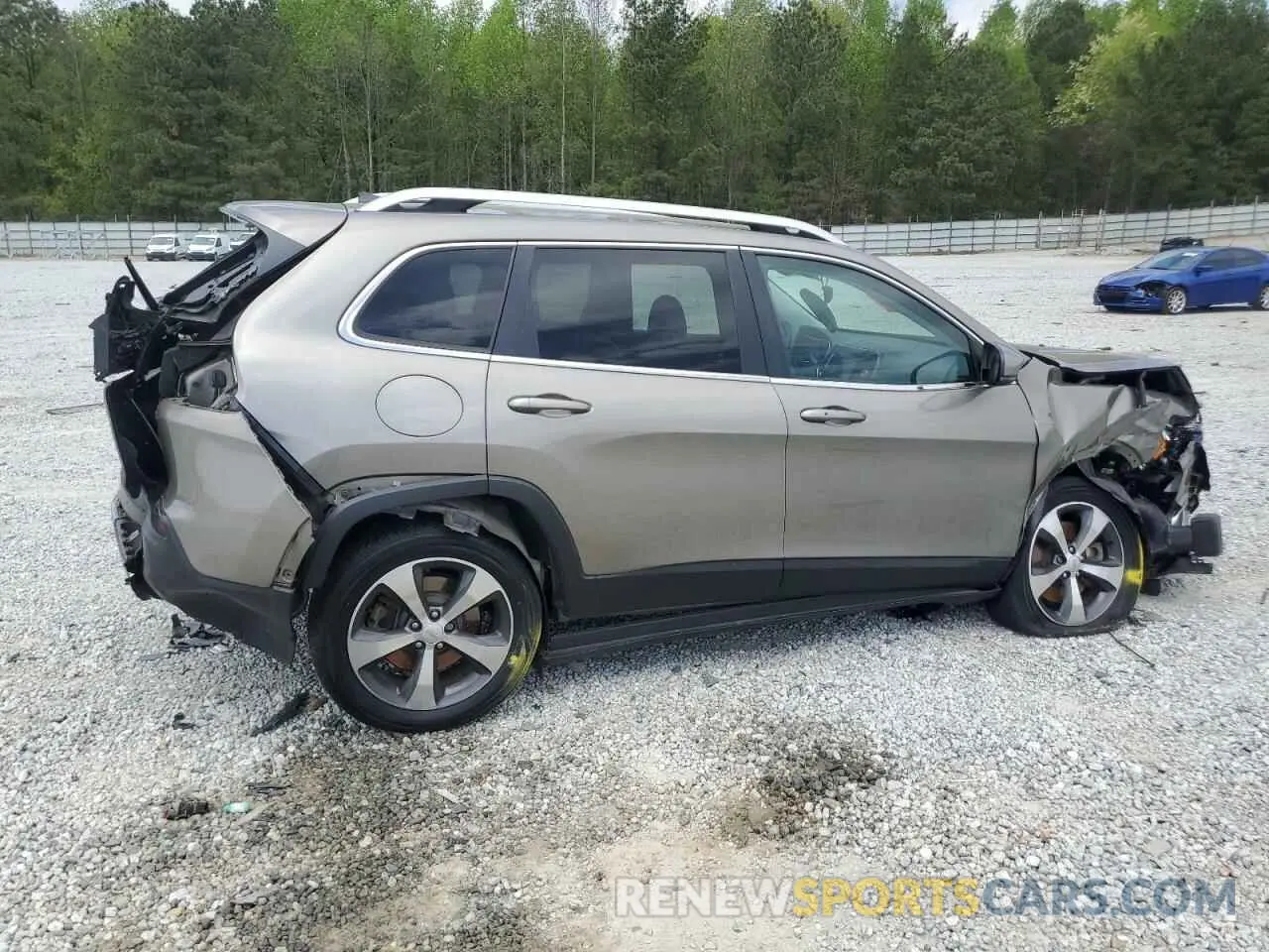 3 Photograph of a damaged car 1C4PJLDX3KD270890 JEEP GRAND CHER 2019