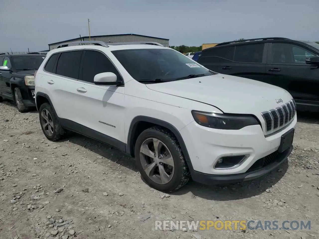 4 Photograph of a damaged car 1C4PJLDX4KD273247 JEEP GRAND CHER 2019