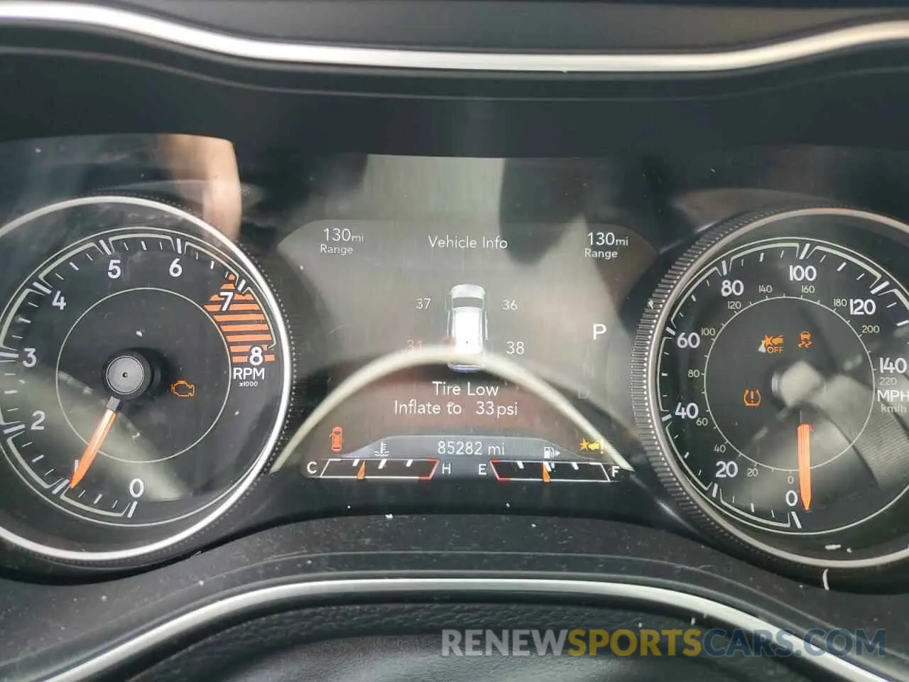 9 Photograph of a damaged car 1C4PJLDX4KD273247 JEEP GRAND CHER 2019