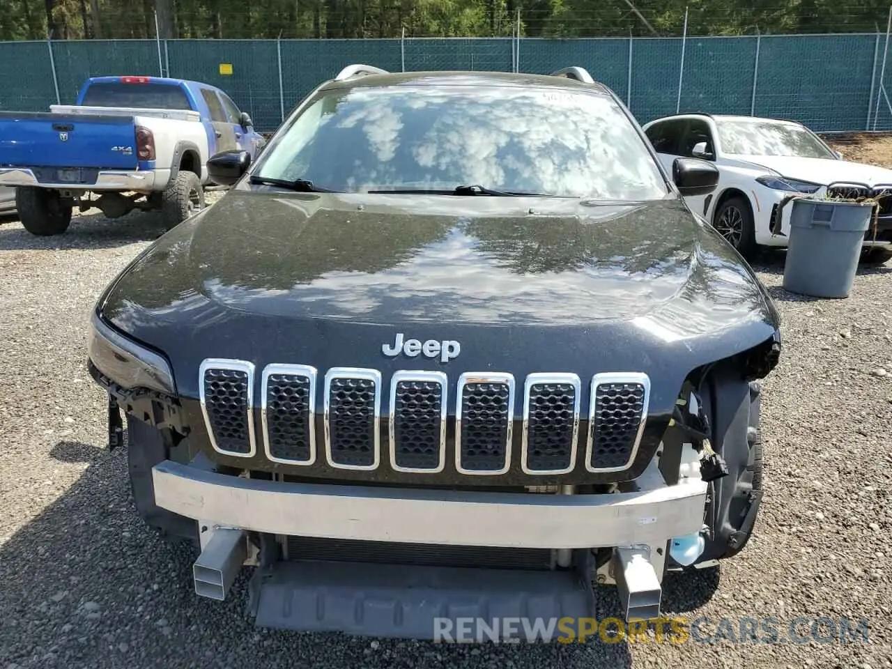 5 Photograph of a damaged car 1C4PJLLB0KD143293 JEEP GRAND CHER 2019