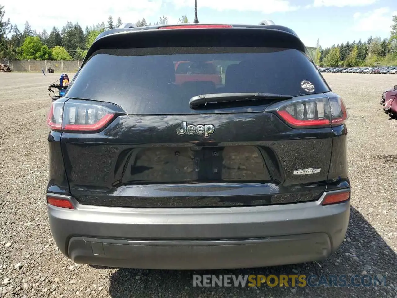 6 Photograph of a damaged car 1C4PJLLB0KD143293 JEEP GRAND CHER 2019
