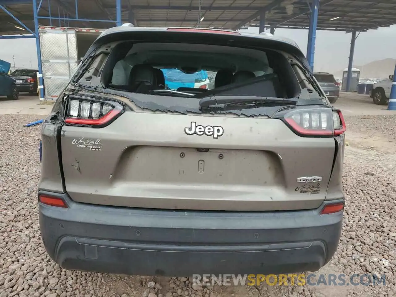 6 Photograph of a damaged car 1C4PJLLB0KD226030 JEEP GRAND CHER 2019
