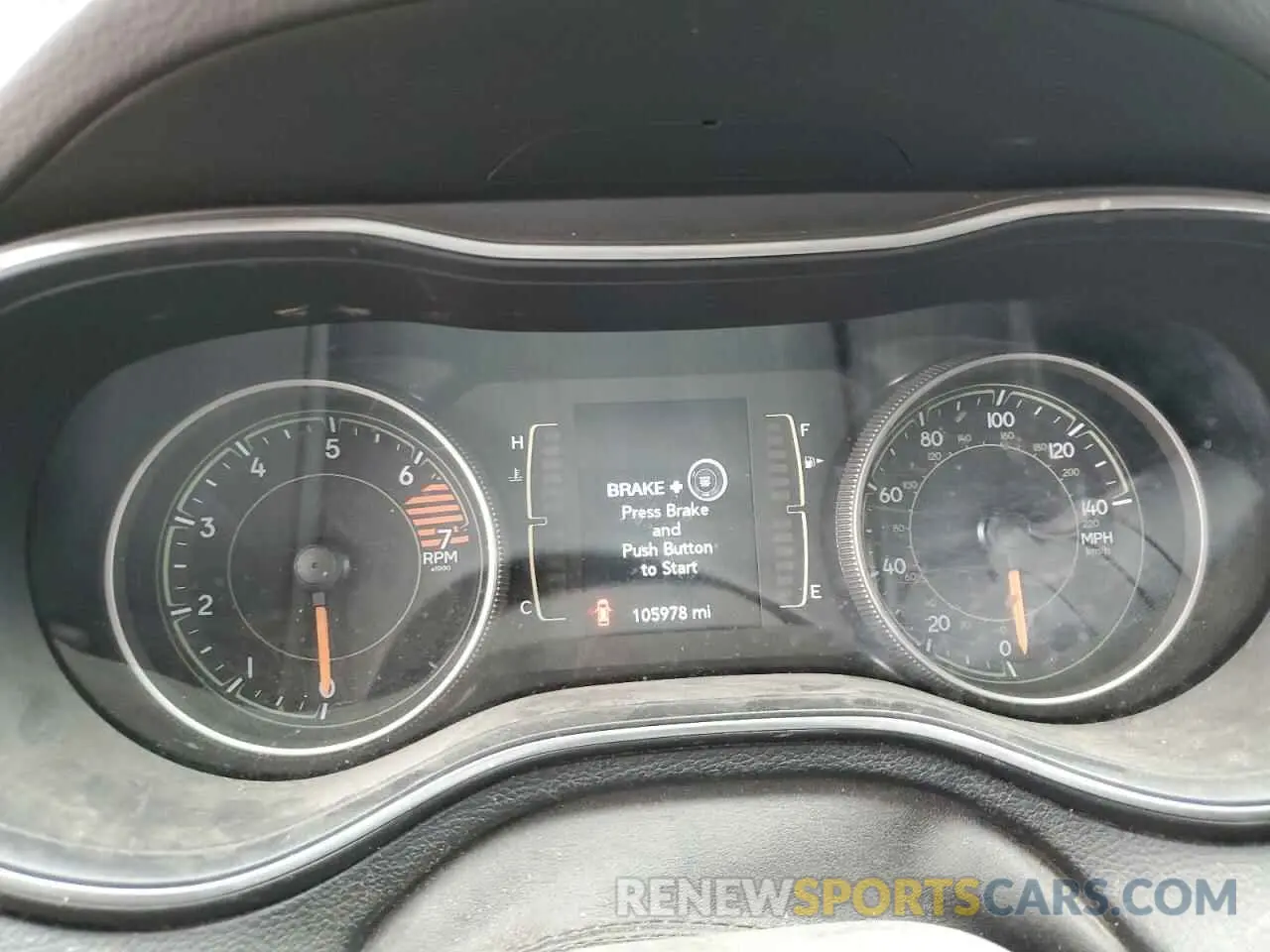 9 Photograph of a damaged car 1C4PJLLB0KD226030 JEEP GRAND CHER 2019