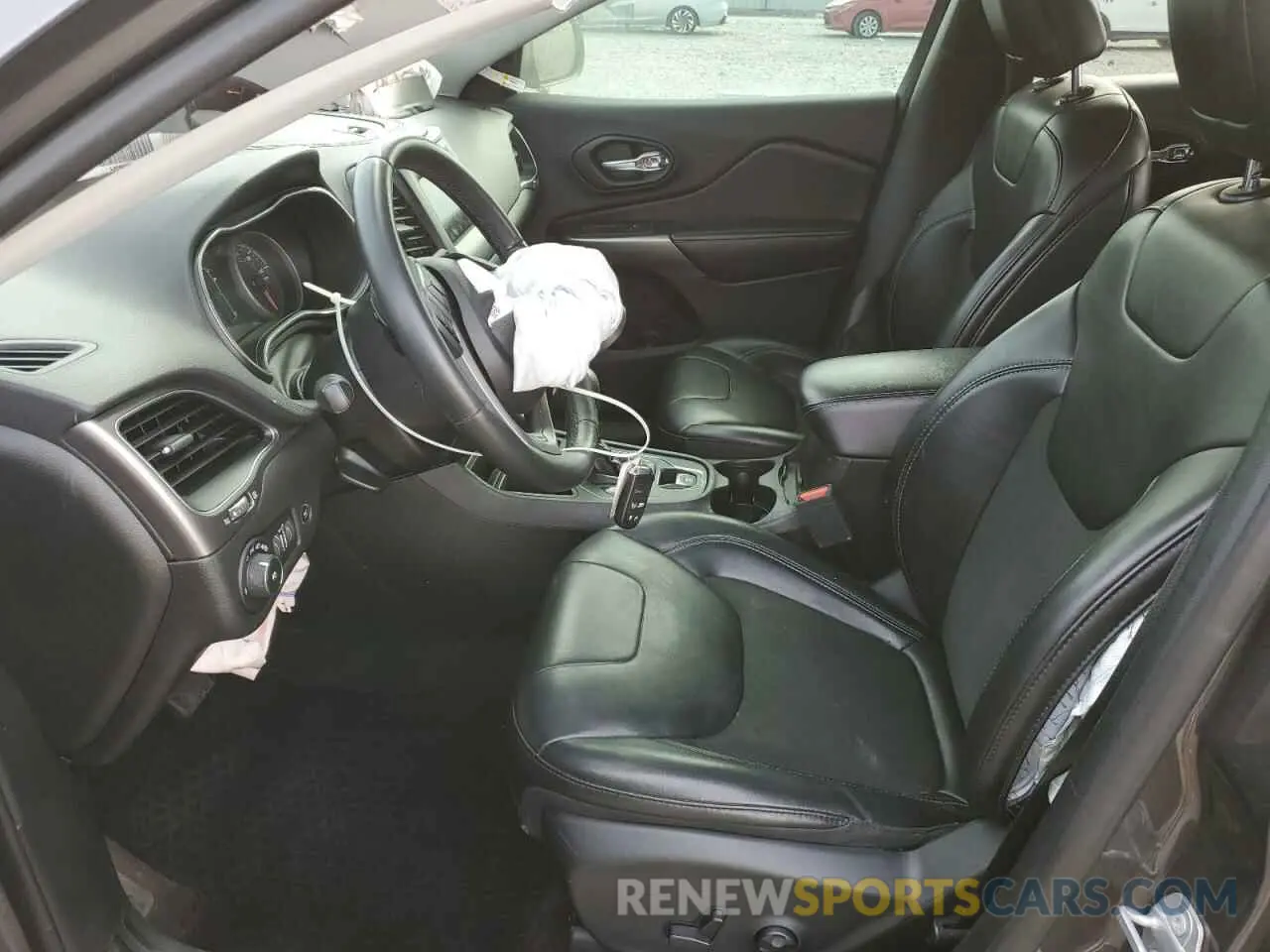 7 Photograph of a damaged car 1C4PJLLB0KD265314 JEEP GRAND CHER 2019