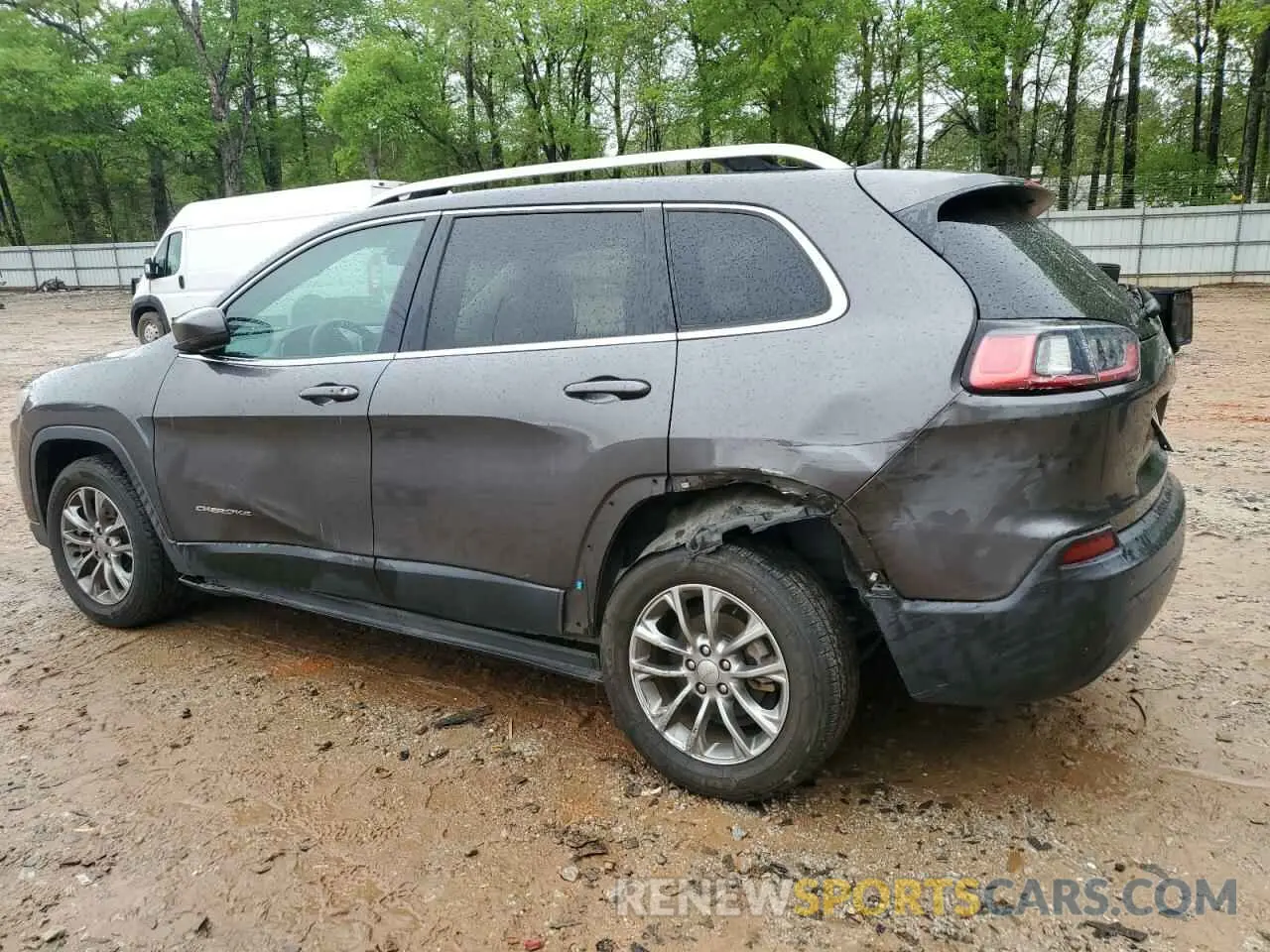 2 Photograph of a damaged car 1C4PJLLB0KD305214 JEEP GRAND CHER 2019