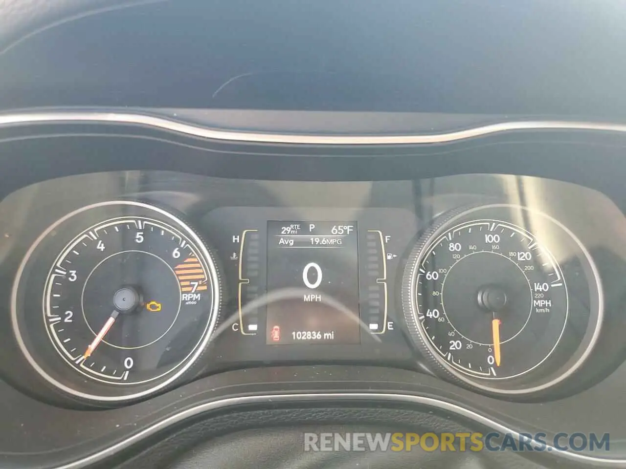 9 Photograph of a damaged car 1C4PJLLB0KD485391 JEEP GRAND CHER 2019