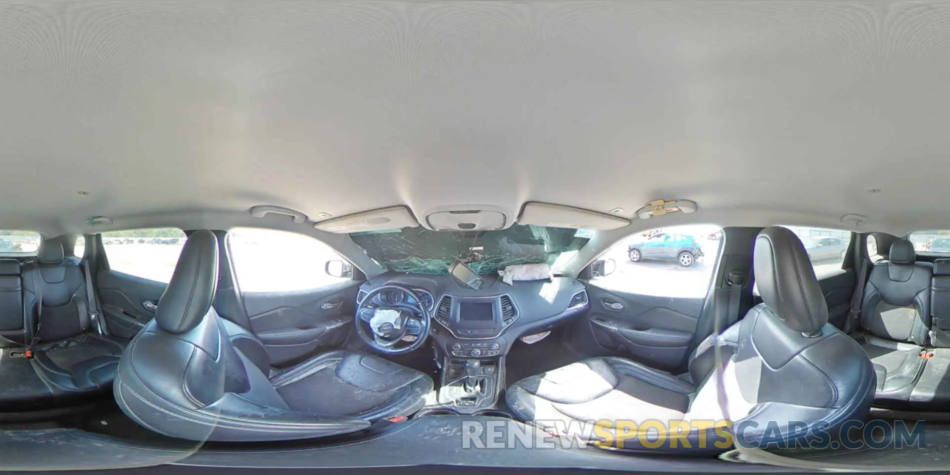 13 Photograph of a damaged car 1C4PJLLB1KD111632 JEEP GRAND CHER 2019