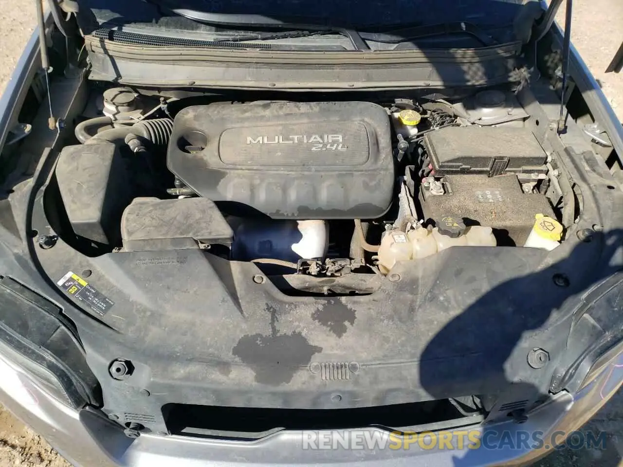 13 Photograph of a damaged car 1C4PJLLB1KD165030 JEEP GRAND CHER 2019