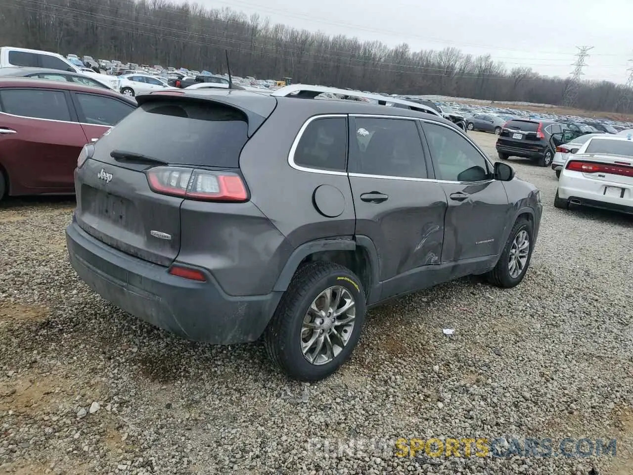 3 Photograph of a damaged car 1C4PJLLB1KD247758 JEEP GRAND CHER 2019