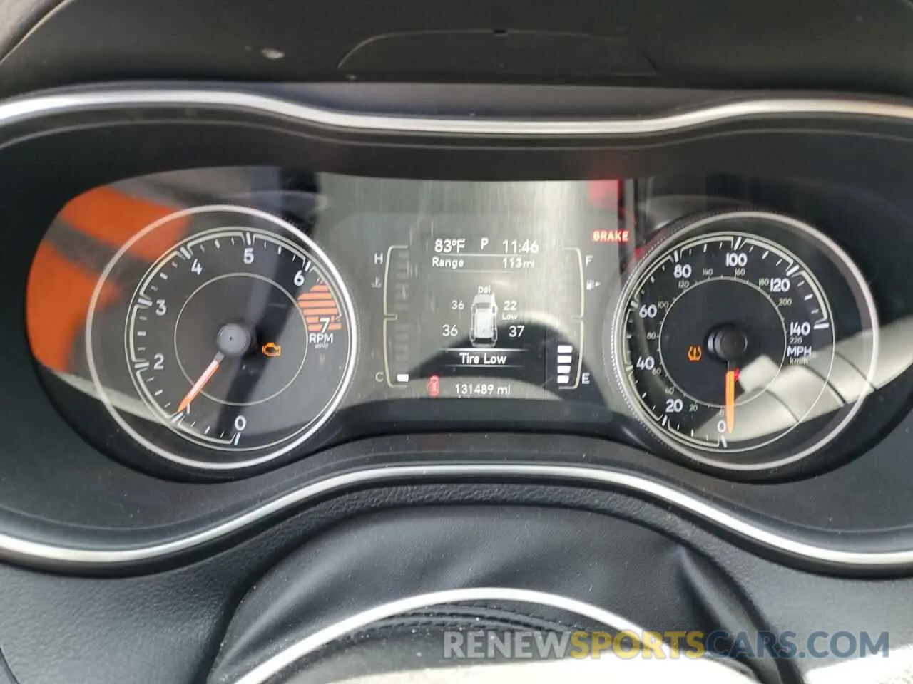 9 Photograph of a damaged car 1C4PJLLB1KD262597 JEEP GRAND CHER 2019