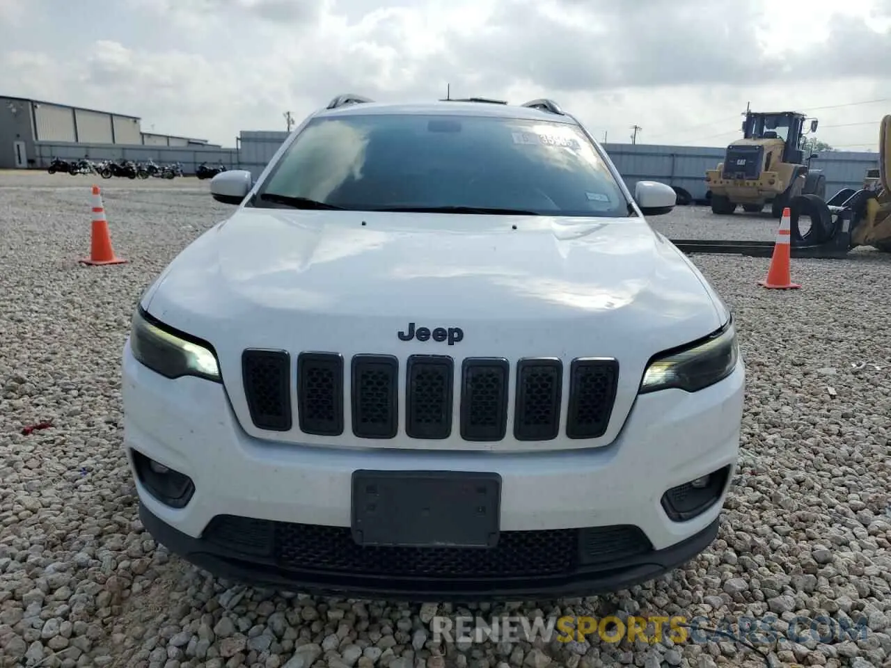5 Photograph of a damaged car 1C4PJLLB1KD338738 JEEP GRAND CHER 2019