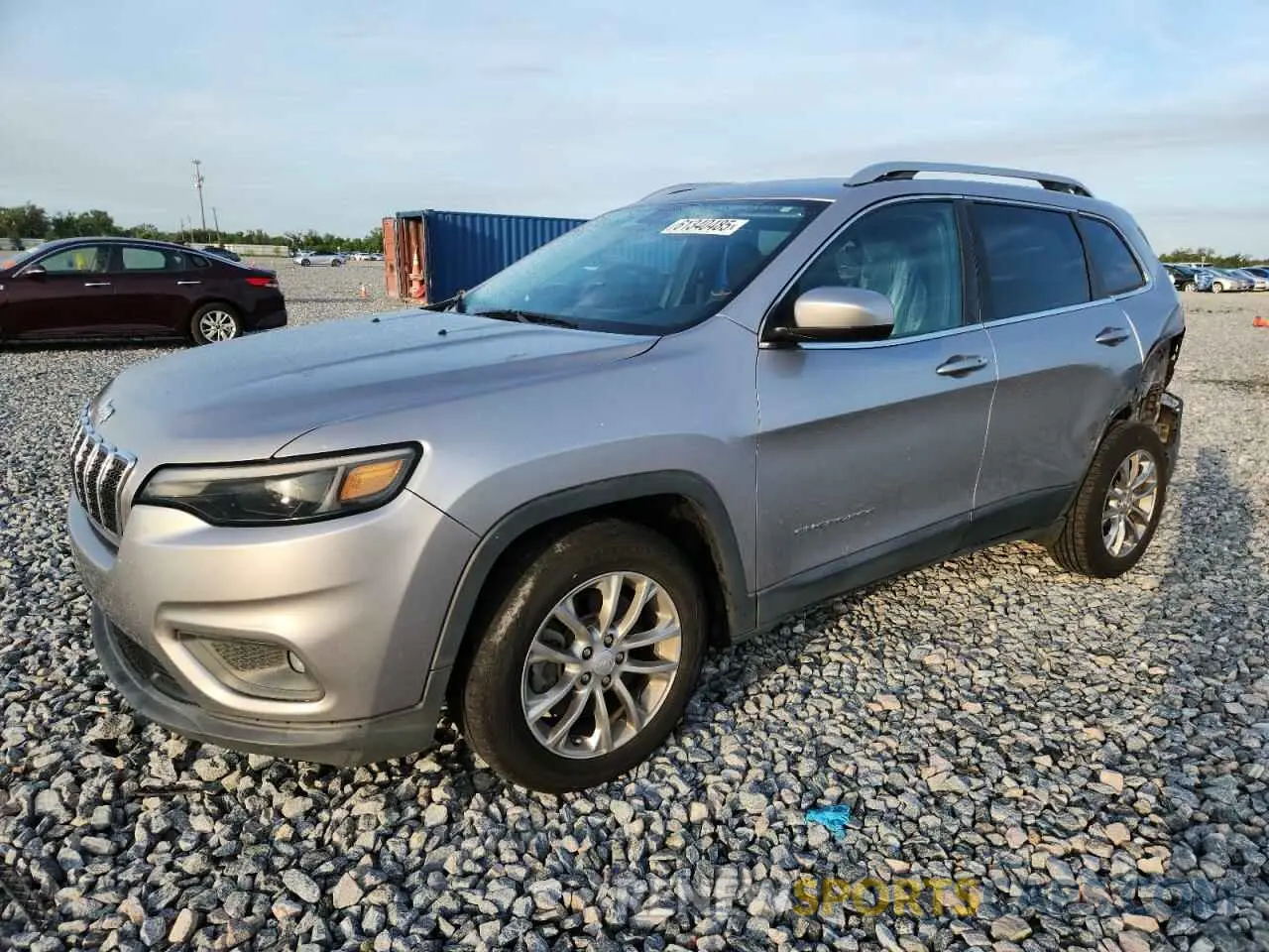 1 Photograph of a damaged car 1C4PJLLB2KD202411 JEEP GRAND CHER 2019