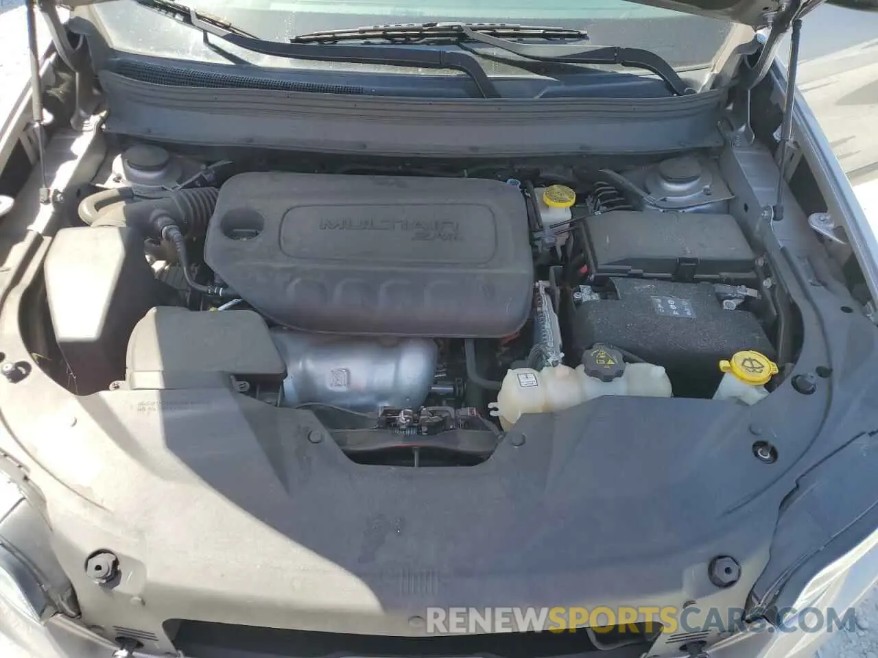 12 Photograph of a damaged car 1C4PJLLB2KD312567 JEEP GRAND CHER 2019