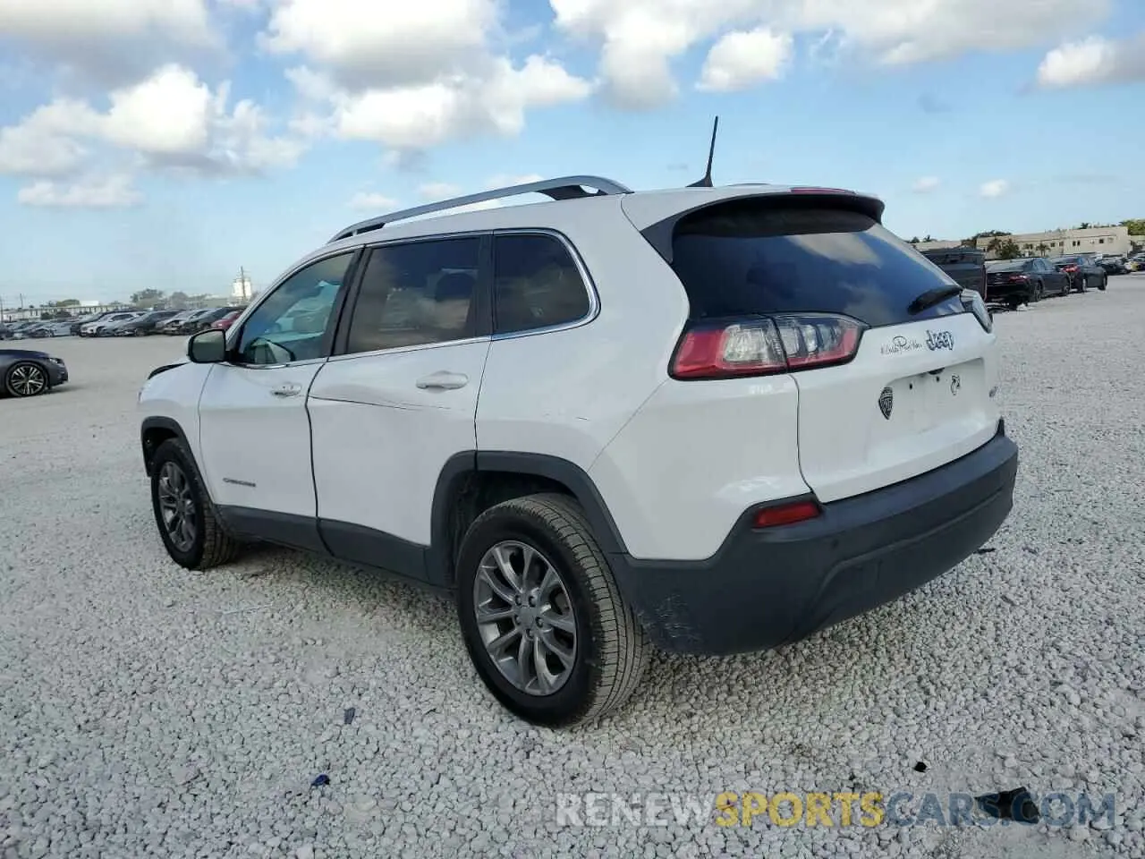 2 Photograph of a damaged car 1C4PJLLB4KD324381 JEEP GRAND CHER 2019