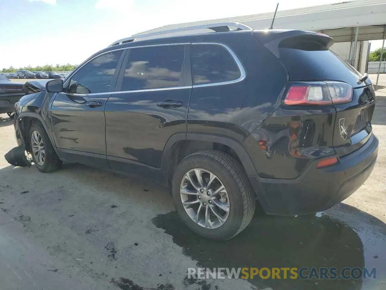 2 Photograph of a damaged car 1C4PJLLB5KD110886 JEEP GRAND CHER 2019