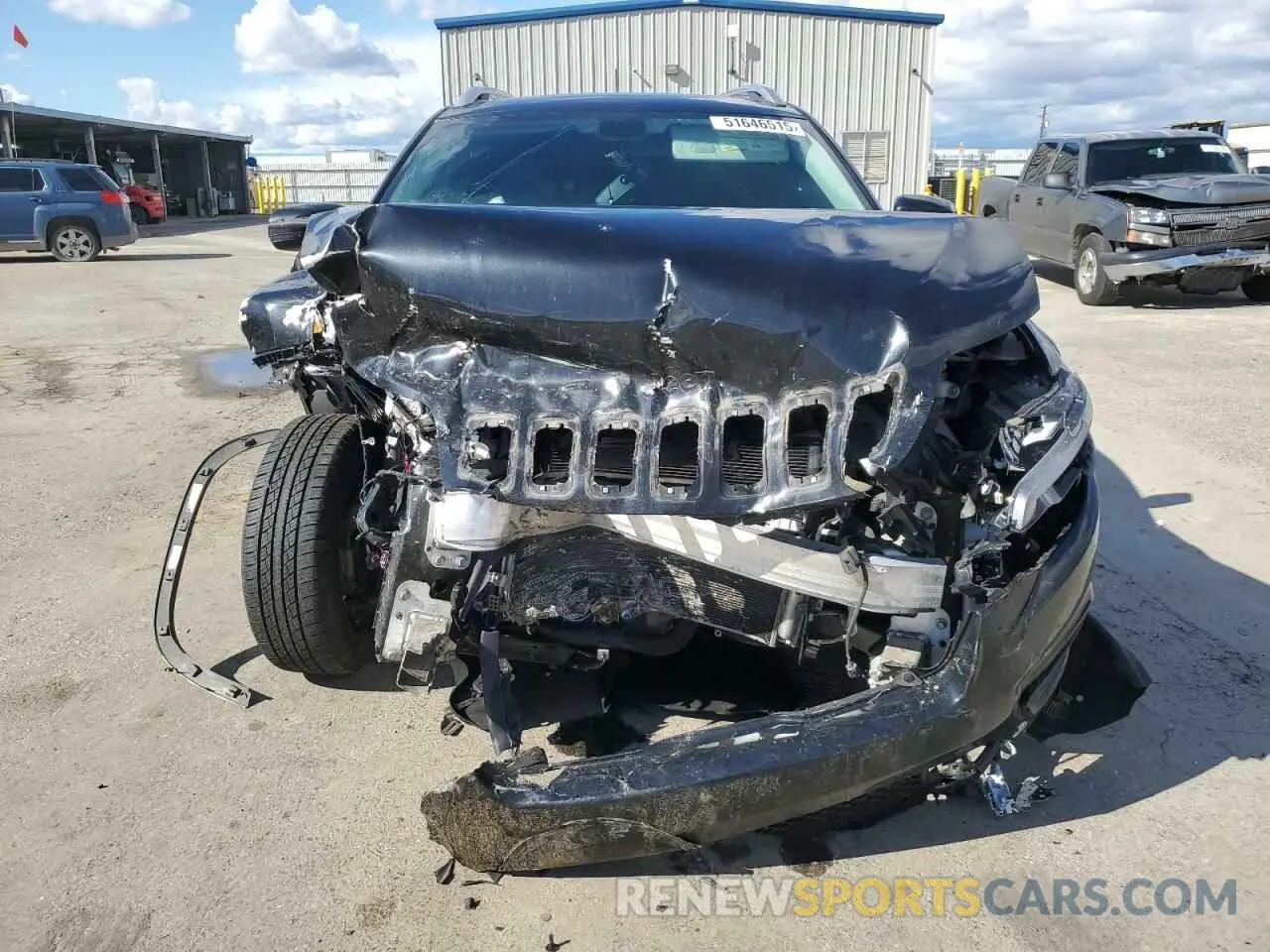 5 Photograph of a damaged car 1C4PJLLB5KD110886 JEEP GRAND CHER 2019