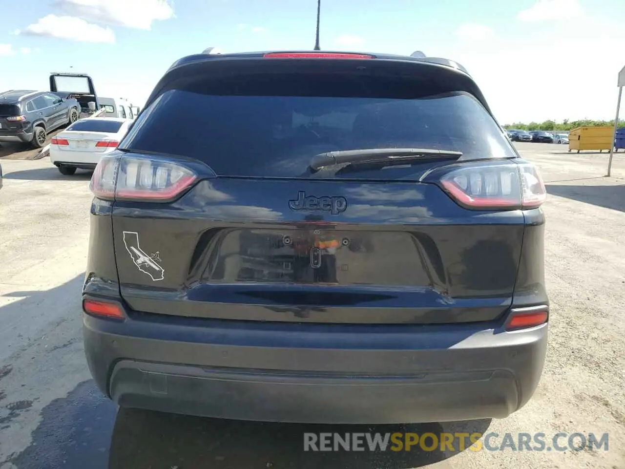 6 Photograph of a damaged car 1C4PJLLB5KD110886 JEEP GRAND CHER 2019