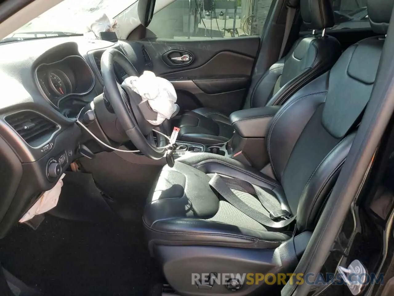 7 Photograph of a damaged car 1C4PJLLB5KD110886 JEEP GRAND CHER 2019