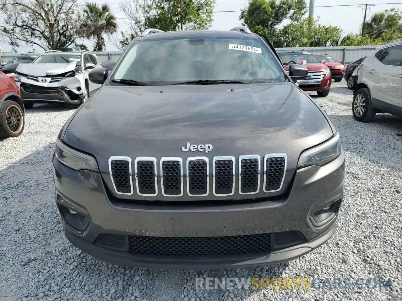 5 Photograph of a damaged car 1C4PJLLB5KD143905 JEEP GRAND CHER 2019