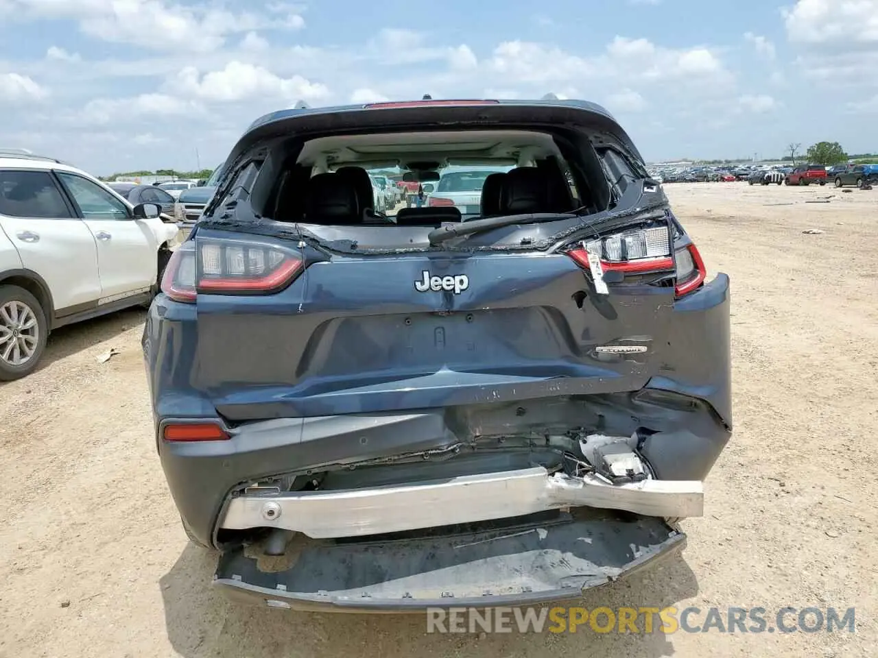 6 Photograph of a damaged car 1C4PJLLB5KD383813 JEEP GRAND CHER 2019
