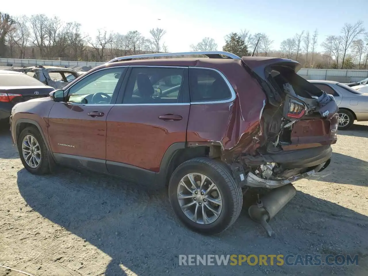 2 Photograph of a damaged car 1C4PJLLB5KD479411 JEEP GRAND CHER 2019