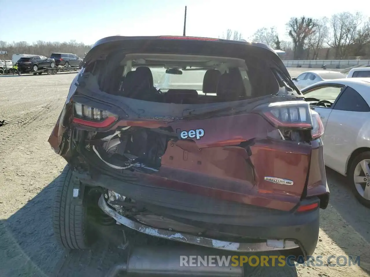 6 Photograph of a damaged car 1C4PJLLB5KD479411 JEEP GRAND CHER 2019