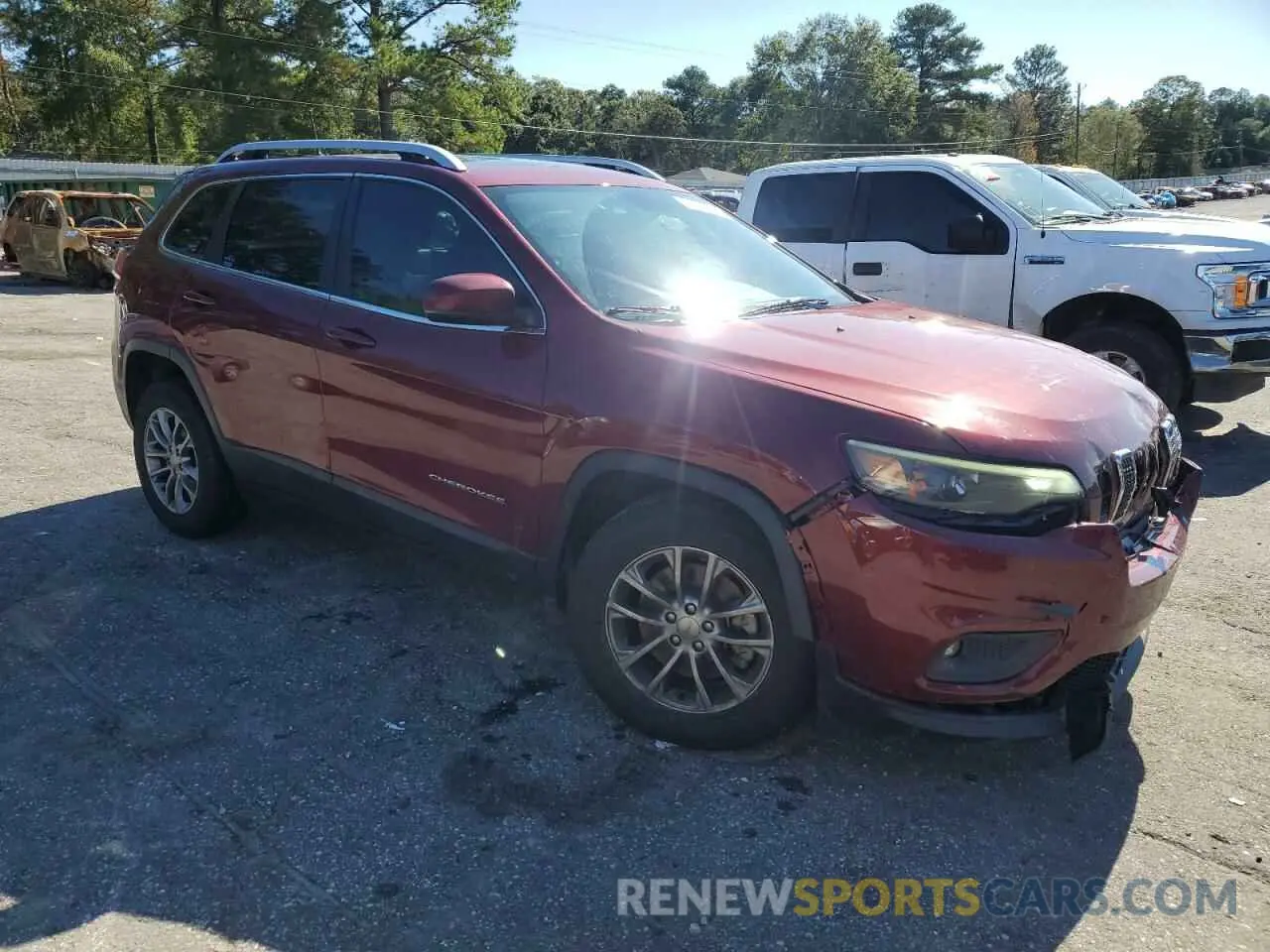 4 Photograph of a damaged car 1C4PJLLB6KD266967 JEEP GRAND CHER 2019
