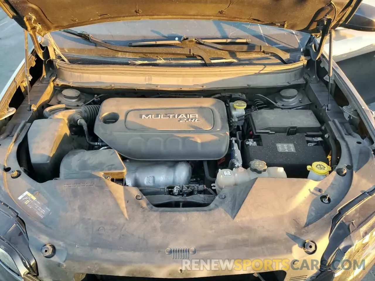 12 Photograph of a damaged car 1C4PJLLB7KD204252 JEEP GRAND CHER 2019