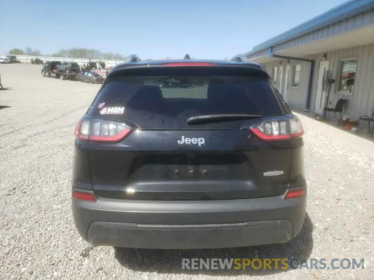 6 Photograph of a damaged car 1C4PJLLB7KD205904 JEEP GRAND CHER 2019