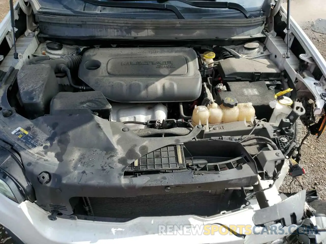 12 Photograph of a damaged car 1C4PJLLB7KD286063 JEEP GRAND CHER 2019