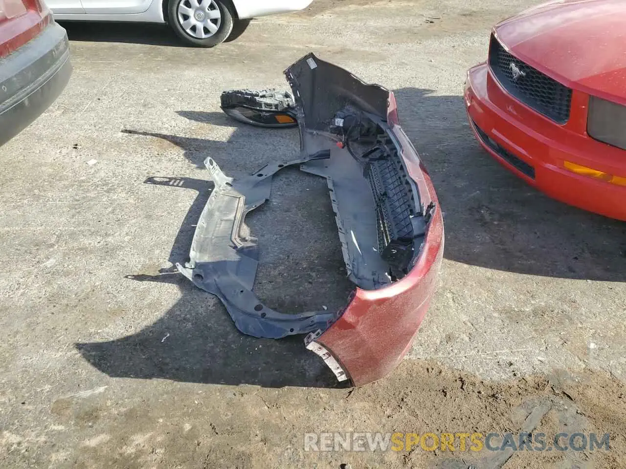 13 Photograph of a damaged car 1C4PJLLB8KD308068 JEEP GRAND CHER 2019