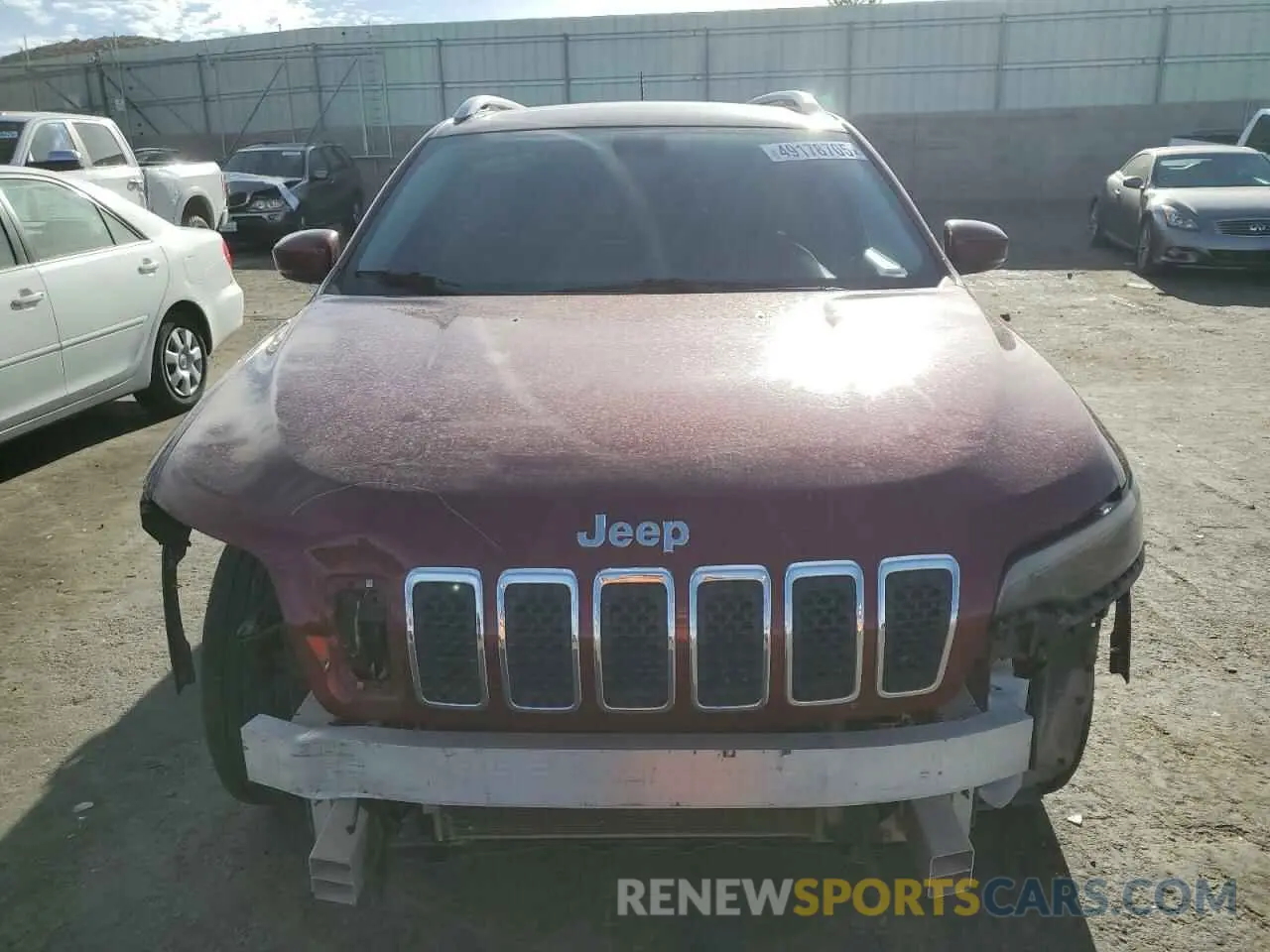 5 Photograph of a damaged car 1C4PJLLB8KD308068 JEEP GRAND CHER 2019