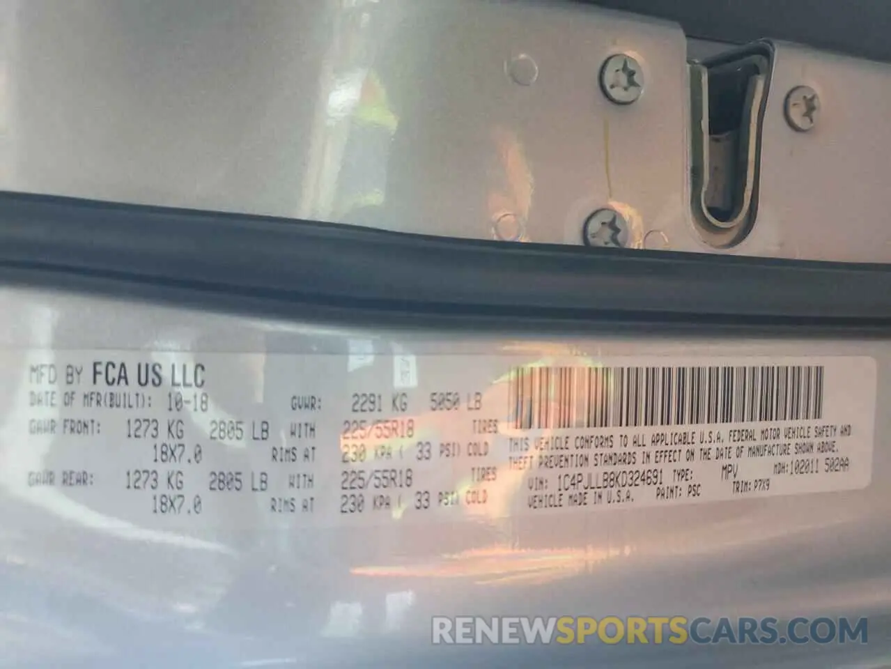 14 Photograph of a damaged car 1C4PJLLB8KD324691 JEEP GRAND CHER 2019