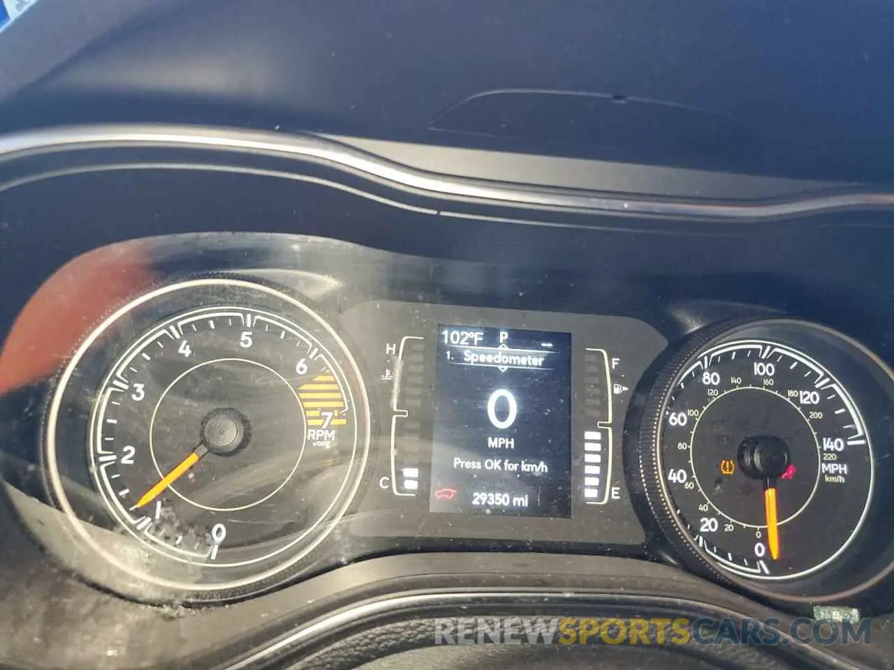 9 Photograph of a damaged car 1C4PJLLB8KD324691 JEEP GRAND CHER 2019