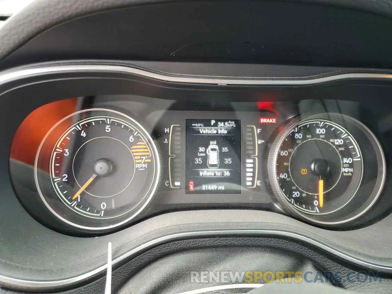9 Photograph of a damaged car 1C4PJLLB9KD204558 JEEP GRAND CHER 2019